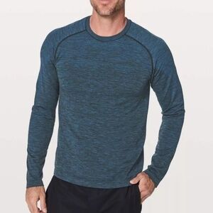 Lululemon Metal Vent Tech Long Sleeve, Size L, Dark Royal / Black